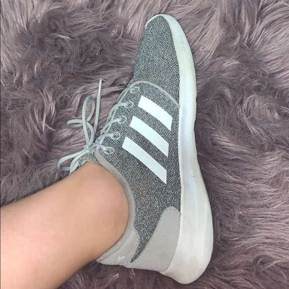 adidas shoes - Picture 5 of 7